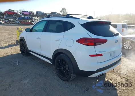 2019 Hyundai Tucson Night z USA, uszkodzony, nr VIN KM8J33AL8KU960809